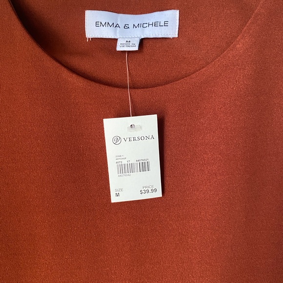 NWT Emma & Michele Crew Neck 3/4 Sleeve Pockets Button Detail Crepe Dress size m - Picture 4 of 4